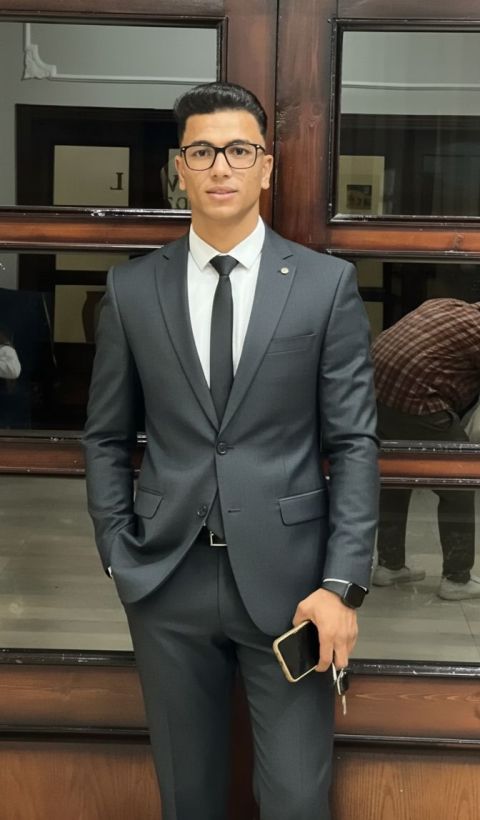 محاسب مالي مصري ابحث