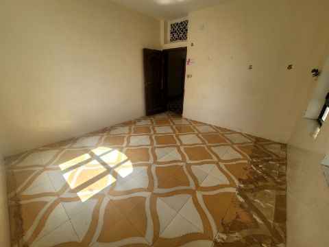 شقة للإيجار في صنعاء