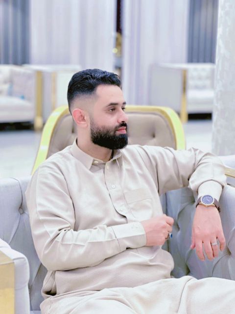 أنا جلال من اليمن