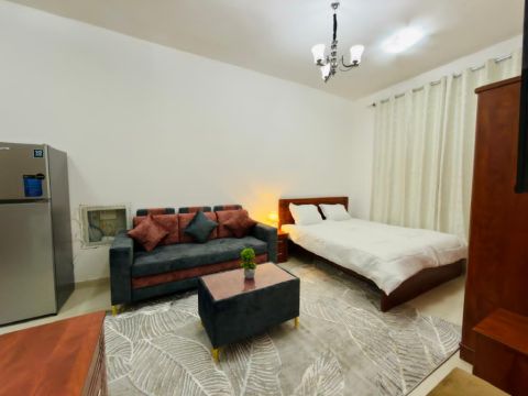 فرصة مميزة للإيجار في