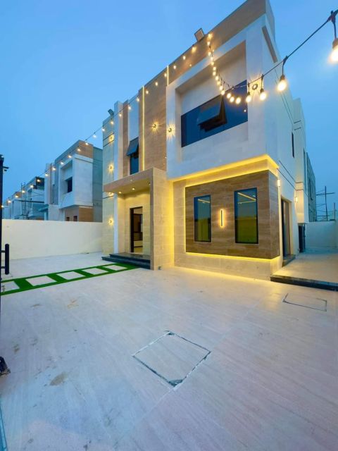 مع حاتم الشرق -