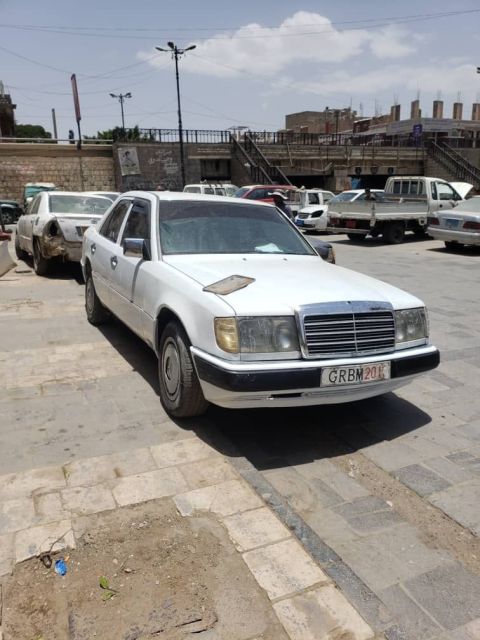 مرسيدس نظيف موديل 92