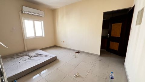 استوديو للإيجار السنوي -