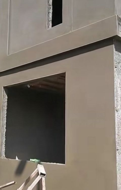 مليس موجود في الحوية