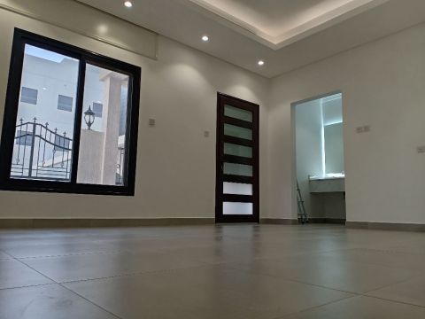 للإيجار: فيلا VIP في