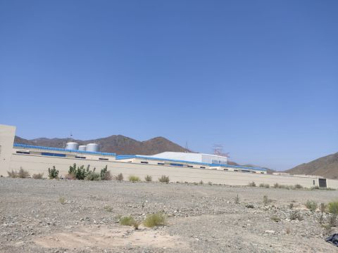 مستودعات استراتيجية الموقع للإيجار