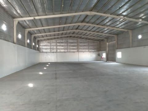 Store Industrial Area 750m