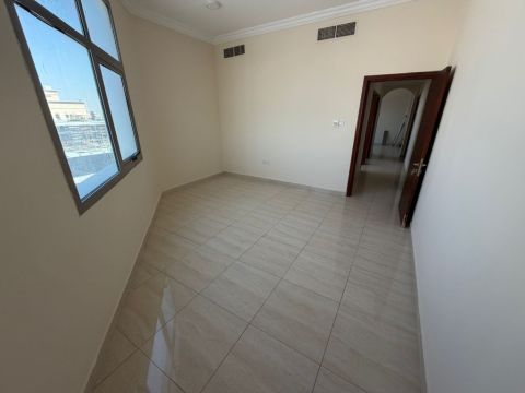 2 bedroom apartment with