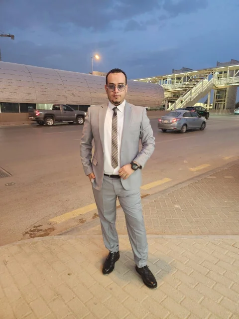 ابحث عن فرصة عمل