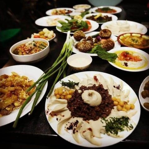 أنا شيف حمص وفلافل