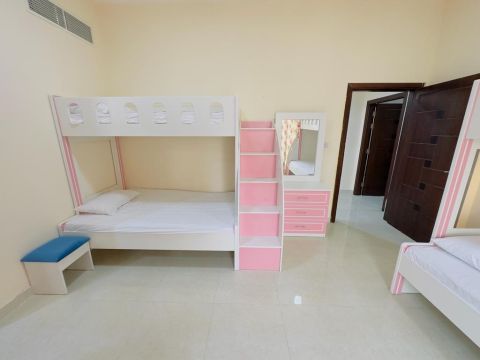 شقة فاخرة للإيجار في