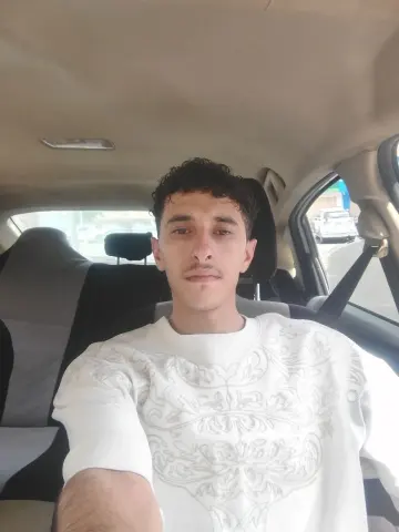 ابحث عن أي عمل