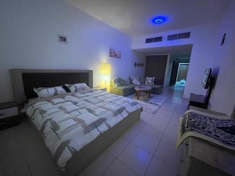 استوديو مفروش فرش ممتاز