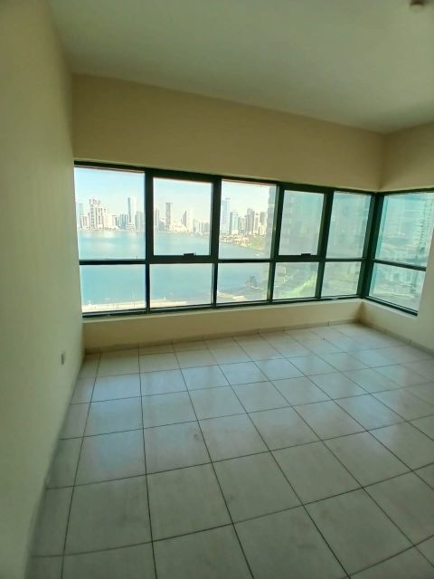 ثلاث غرف وصالة في