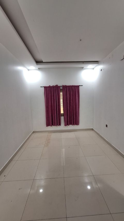 للإيجار: شقة في الرفاع