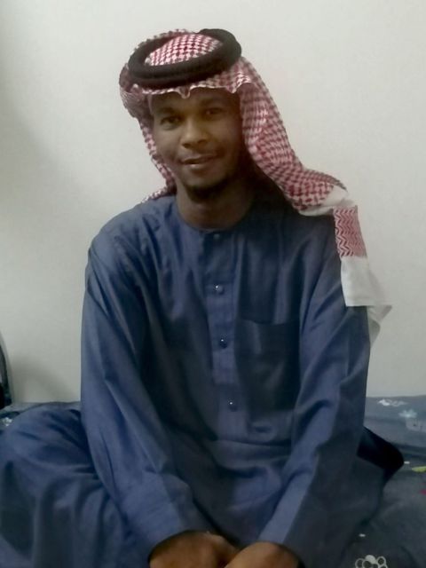 يوجد سائق خاص إقامة