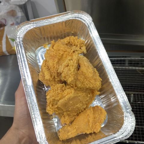 معلم بروست وبرجر يمني