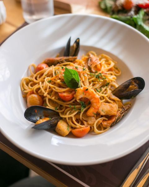 شيف عمومي متمارس في