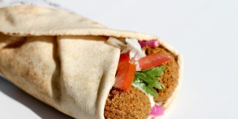 مطلوب عمال بوفية مدينة