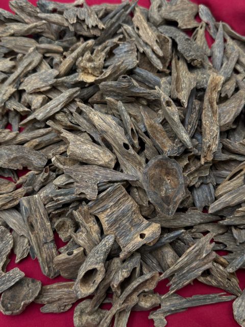 عندي شركة عود وعطور