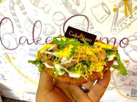 اسمي خالد من المغرب