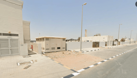 للبيع - أرض في