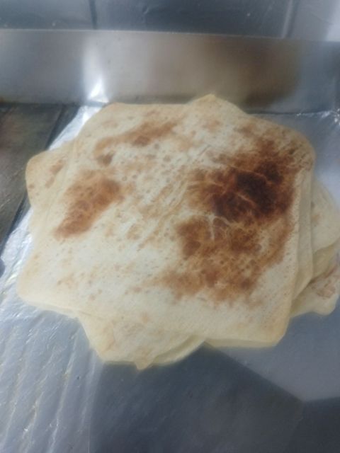 معلم بوافي وجبات سريعه