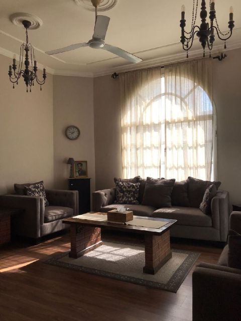 للبيع فيلا في قلالي.