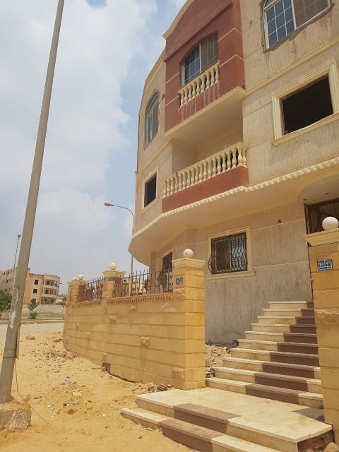 للبيع شقة دوبلكس 360