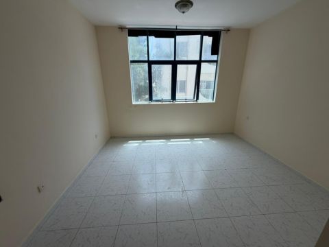 Studio Available for Annual