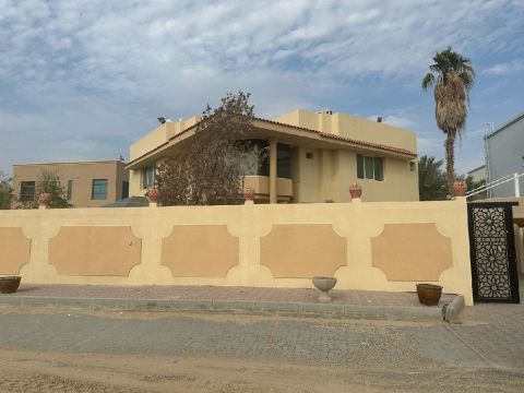 Villa for rent Sharjah