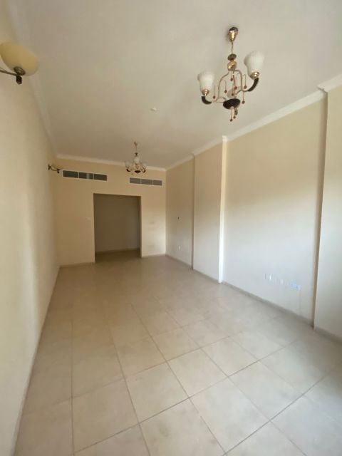 غرفتين وصالة بالروله خزائن