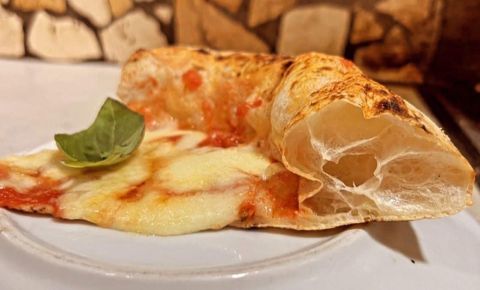 شيف بيتزا نوبلي إيطالية