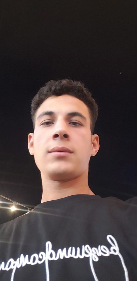 أنا معيه رخصة أوتوماتيك