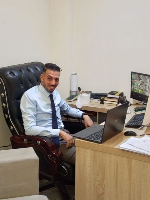 ابحث عن فرصة عمل