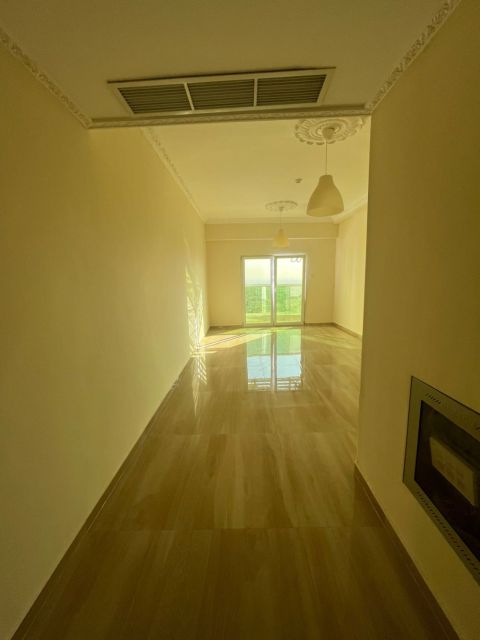 التكوين غرفتين وصالة (2BHK)