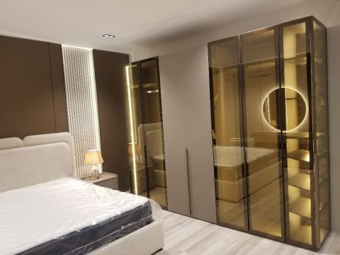 أنا فني تركيب غرف